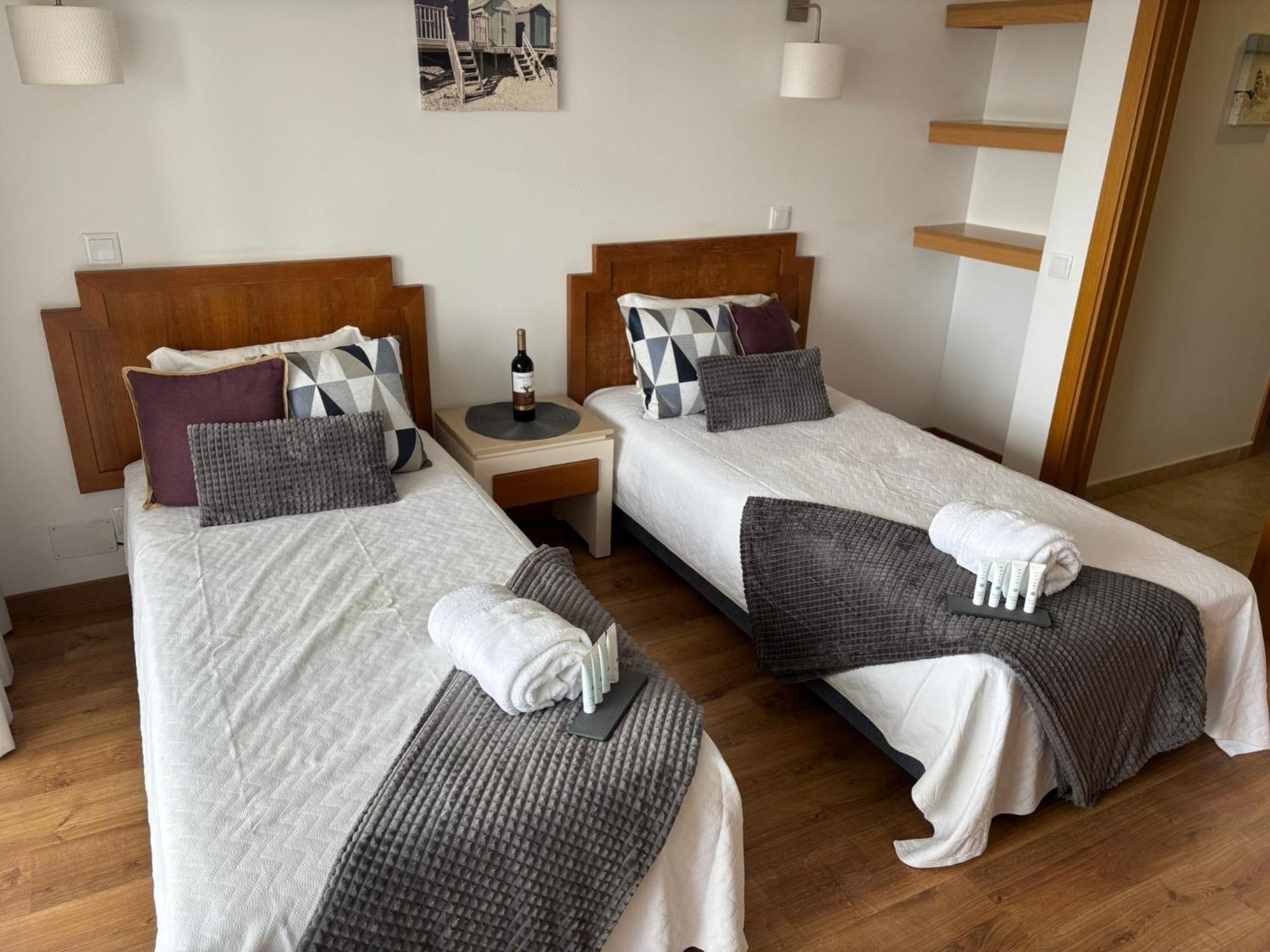 Brisa Mar Apartment Portimao Bagian luar foto